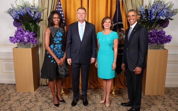 Klaus Iohannis va participa la cina oferita de Barack Obama, la Casa Alba