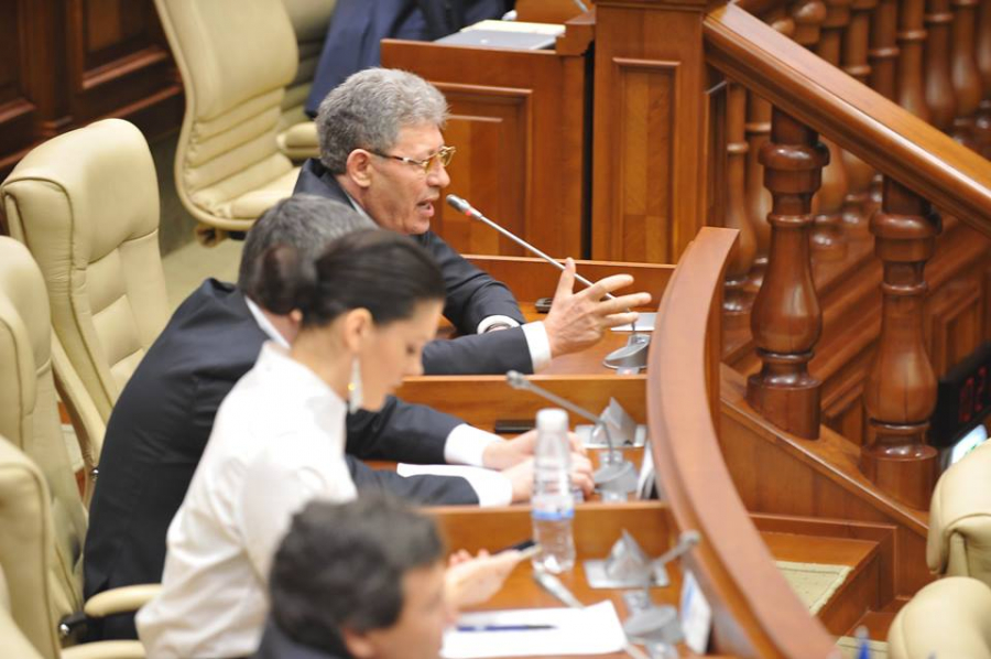 Sedinta Parlamentului din 31 martie - GALERIE FOTO