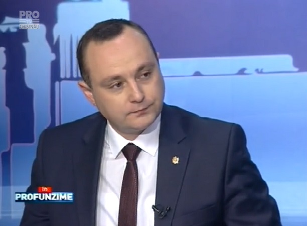 Vlad Batrancea, despre ruperea hartii Romaniei Mari in Parlament: "Nu e un gest adresat contra Romaniei si al romanilor, ci impotriva propagandei"