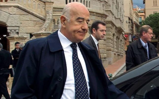 Cel mai bogat bancher din lume a fost inculpat pentru coruptie