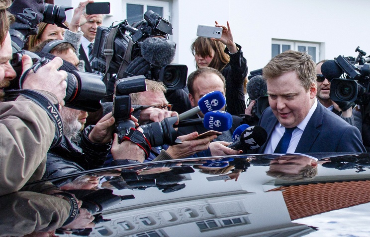 Premierul Islandei, Sigmundur David Gunnlaugsson, si-a depus demisia