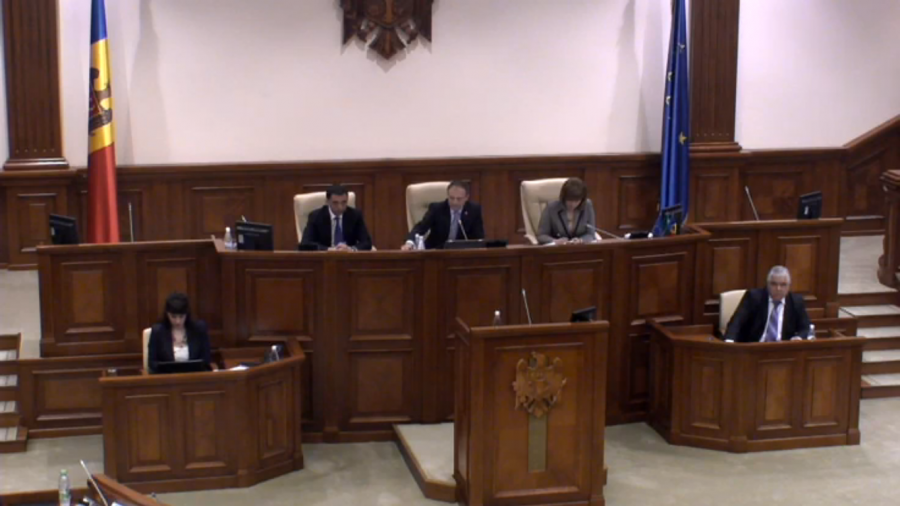 Vadim Pistrinciuc: "7 aprilie este o zi care nu trebuie sa se repete. Cu vocea cetatenilor nu trebuie sa te joci"