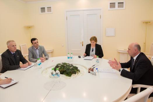 Banca Mondiala va acorda 80 de milioane de dolari pentru reabilitarea drumurilor locale din Republica Moldova