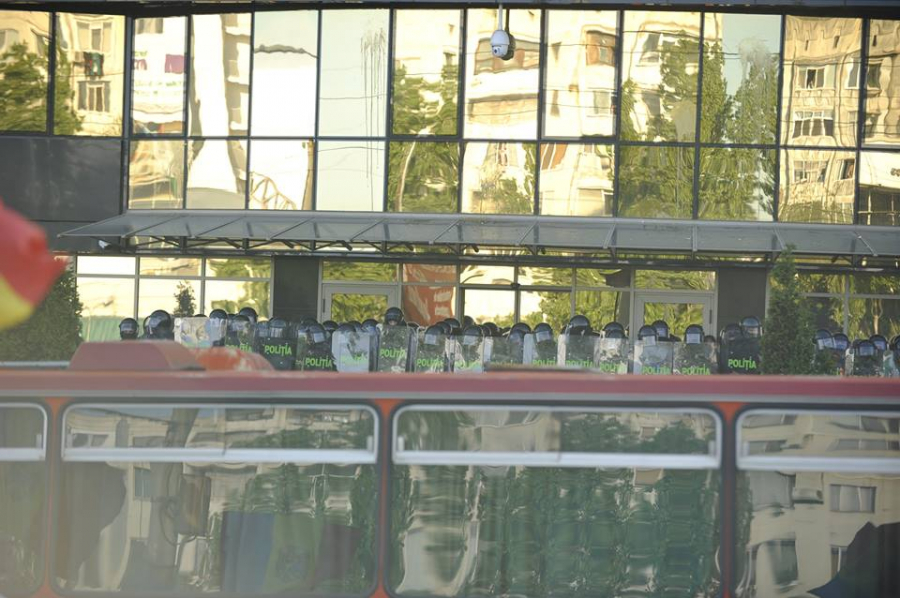 Protestul de la GBC in imagini - GALERIE FOTO