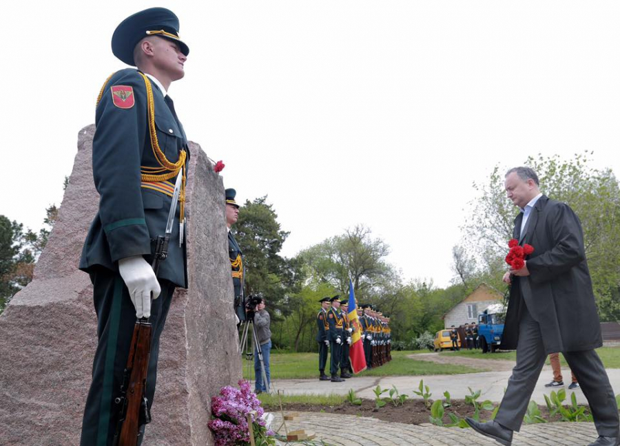 Igor Dodon la comemorarea catastrofei nucleare de la Cernobil: "Consecintele catastrofei de la Cernobil nu au fost inlaturate nici acum" - FOTO