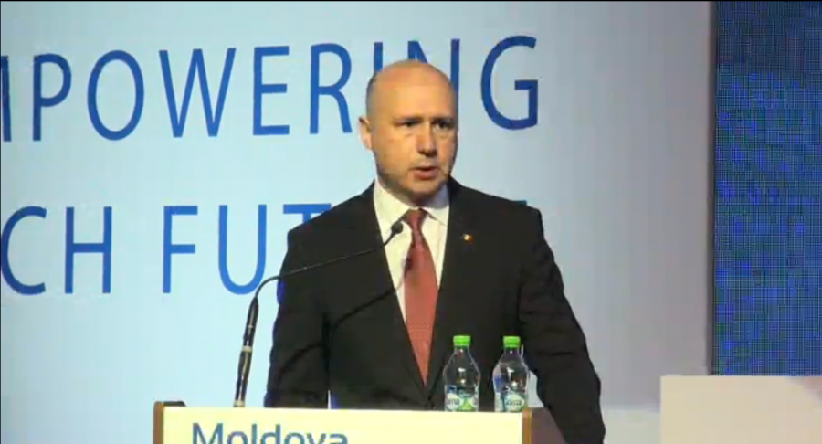 Pavel Filip si Andrian Candu prezenti la Moldova ICT Summit 2016. Filip: "Avem deplina vointa sa utilizam tehnologiile informationale pentru a combate coruptia"