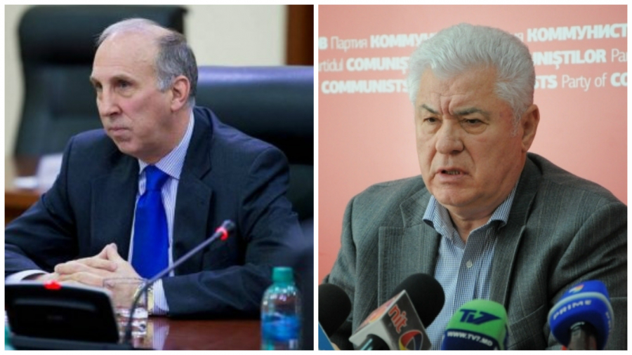 Vladimir Voronin i-a scris ambasadorului SUA J. Pettit: "Expunerea echipamentului militar in centrul capitalei, poate duce la consecinte imprevizibile"