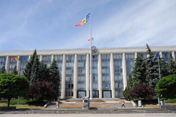 Guvernul organizeaza mai multe evenimente dedicate Zilei Europei