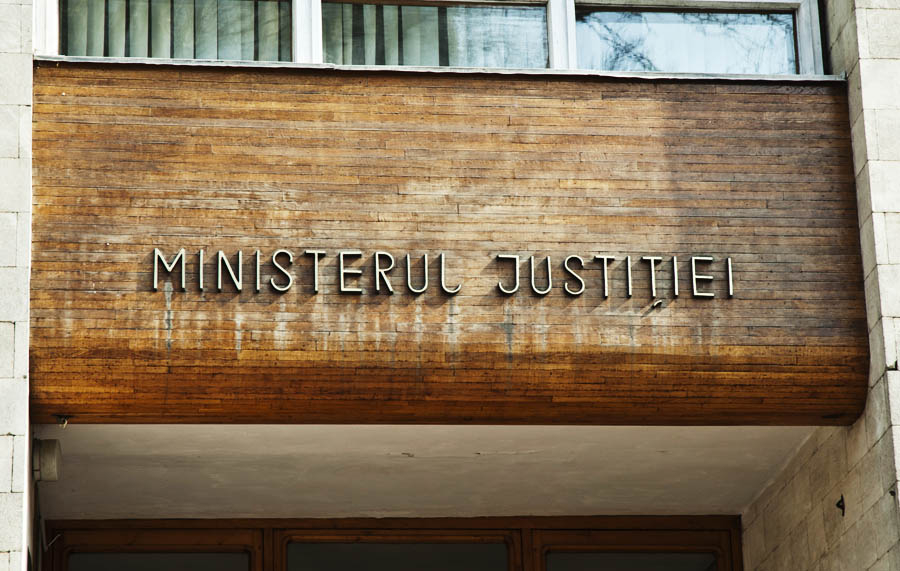 Bugetul auster provoaca nemultumiri in Guvern. Ministrul Justitiei cere mai multi bani - Mold-Street