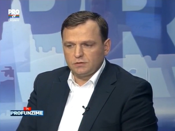 Andrei Nastase: "Avem nevoie un candidat agreat atat de stanga, cat si de dreapta"