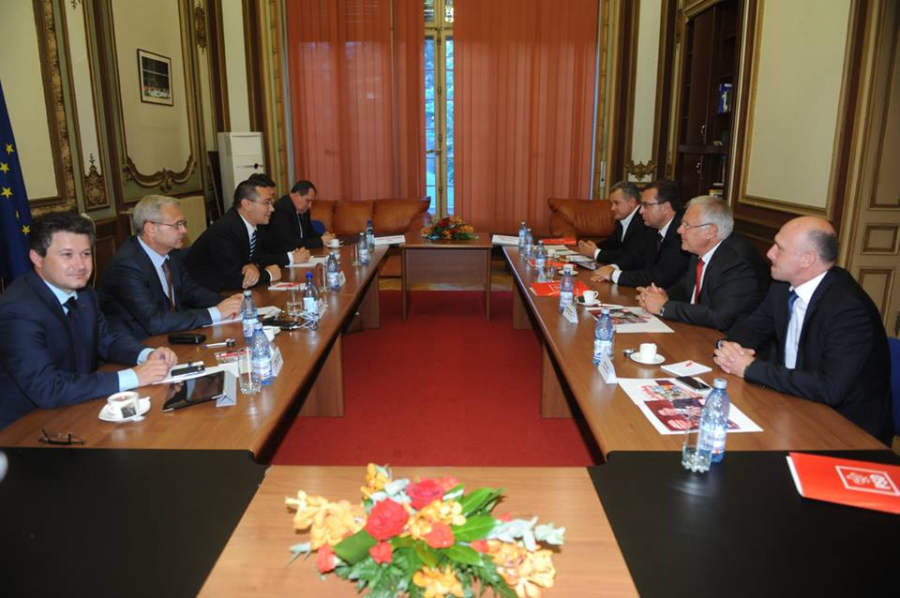 Vlad Plahotniuc se bucura de victoria social-democratilor din Romania: "Felicitari si sper sa intarim cooperarea intre primarii PSD din Romania si cei din PDM din Republica Moldova"