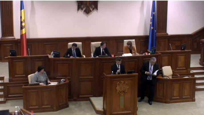Parlamentul a votat noua componenta a Comisiei Electorale Centrale. CURRICULUM VITAE al candidatilor - DOC