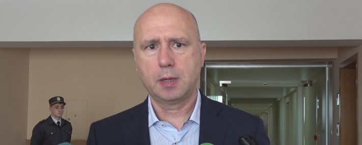 Premierul Pavel Filip despre pagubele grindinei: "Se vor furniza materialele necesare, vorbesc aici de foile de ardezie si de cherestea, astfel incat sa fie schimbate acoperisurile in primul rand"