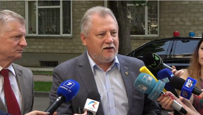 Barbaneagra: "Scopurile principale ale acestei strategii sunt: buna guvernare, crearea statului de drept, lupta cu coruptia". Proiectul Strategiei Securitatii Nationale in intregime - DOC