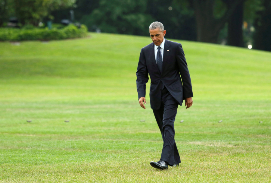 Obama a decis, dupa incheierea mandatului prezidential. sa-si caute un loc prin LinkedIn. Care a fost primul loc de munca al presedintelui