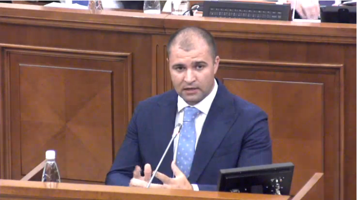 Ministrul Justitiei isi prezinta raportul de activitate: "Ministerul Justitiei nu promoveaza reforme de forma" 
