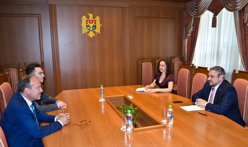 Ministrul de externe Andrei Galbur s-a intalnit cu ambasadorul Romaniei Daniel Ionita