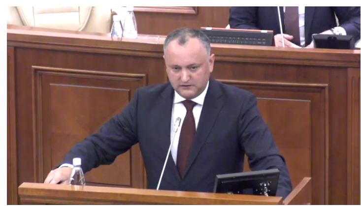 Dodon: "Peste 25 de ani, oamenii va vor pomeni pe dumneavoastra, nu pe coordonatori, pentru ca dumneavoastra ati legalizat furtul miliardelor"