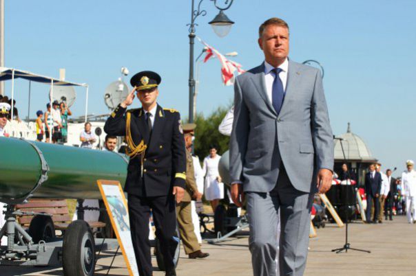 Orasul Constanta este blocat de Ziua Marinei. S-a inregistrat o premiera la malul marii. Declaratia lui Klaus Iohannis - GALERIE FOTO 