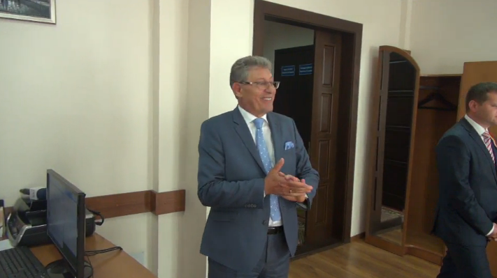 Mihai Ghimpu, candidatul PL la prezidentiale: "Nici un candidat nu are rezultatele pe care le am eu". Liberalii au depus cererea pentru inregistrarea grupului de initiativa