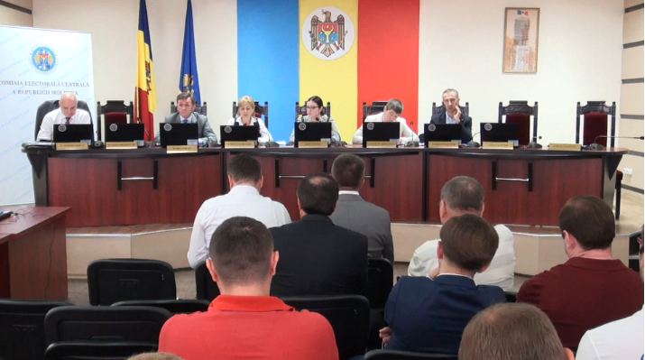 CEC-ul a inregistrat inca opt grupuri de initiativa pentru colectarea semnaturilor in sustinerea candidatilor la prezidentiale