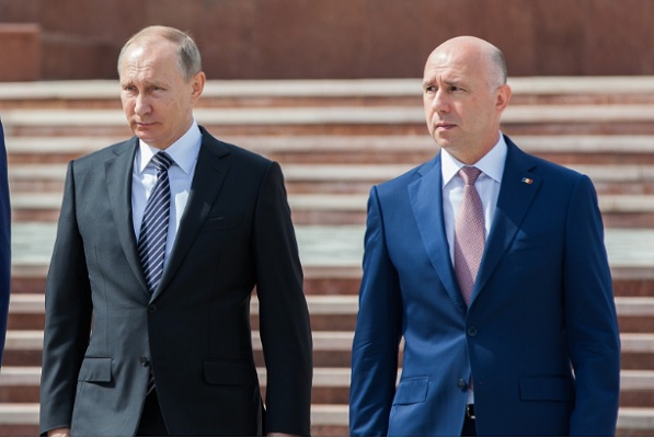 Premierul Pavel Filip s-a intalnit cu presedintele rus Vladimir Putin la reuniunea sefilor de state CSI