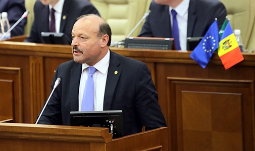 Ghiletchi sustine ca este discriminat: "Sunt un candidat independent si nu am capacitatea partidelor de a colecta minimum 600 de semnaturi din jumatate de unitati administrativ-teritoriale"