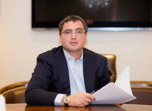 Renato Usatii, despre retinerea judecatorilor: "Judecatorii vor fi si mai servili in executarea indicatiilor ce vor veni de sus, iar o parte din societate se va delecta cu spectacolul legat de perchezitii"