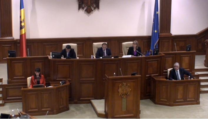 Coruperea alegatorilor la prezidentiale ar putea sa nu fie infractiune. Proiectul de legere propus de deputatii PLDM nu a fost introdus pe ordinea de zi
