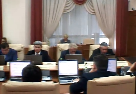 Guvernul isi ASUMA RASPUNDEREA pentru 7 proiecte - conditii ale FMI. Intre acestea, si proiectul "miliardul"