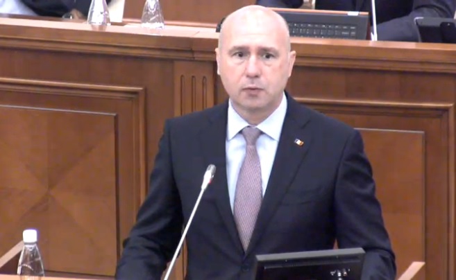 Copiii moldoveni se vor naste cu datorii de circa 4000 de lei - guvernul Filip prezinta in Parlament asumarea raspunderii pentru proiectele care pun miliardul furat in carca cetatenilor