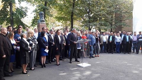 Dumitru Ciubasenco s-a lansat in campanie: "Sa eliberam statul islamic moldovenesc de conducerea lui Plahotniuc" Ce GAFA a facut jurnalistul