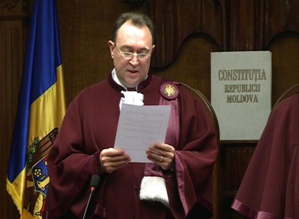 Socialistii, la Curtea Constitutionala: au depus o sesizare privind legalitatea procedurii prin care Guvernul si-a asumat raspunderea pentru cele 7 proiecte. Dodon: "sunt ilegale"