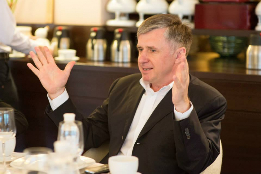 Ion Sturza: "Castigatorul alegerilor va fi Dodon. Asteptam candidatul comun pentru a ne mobiliza" - FOTO 