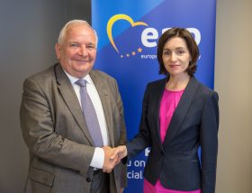 Partidul Popular European sustine candidatul unic PAS, PPDA si PLDM si ii cere lui Iurie Leanca sa paraseasca cursa electorala