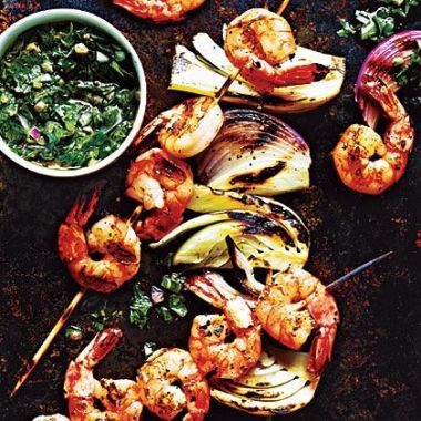 Frigarui cu fenicul si creveti cu salsa verde