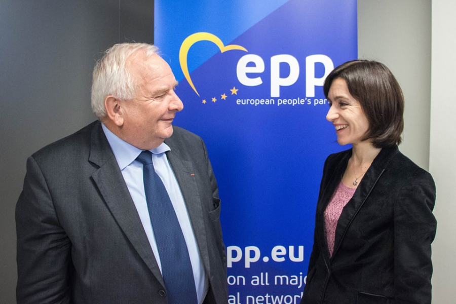 Joseph Daul, preocupat de soarta alegerilor din 30 octombrie: "Fraudarea alegerilor nu va fi tolerata de partenerii europeni"