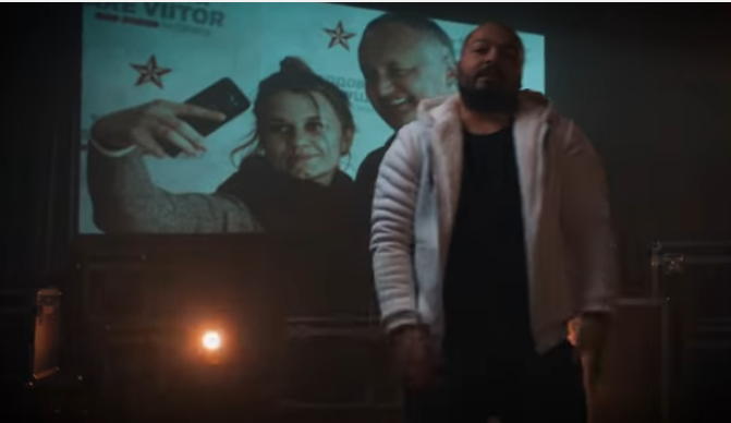 Igor Dodon, sustinut de "tineret" pe ritmuri de hip-hop: "Igor Dodon merita respect, votam corect"  - VIDEO