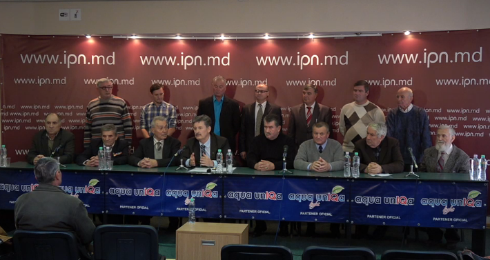 Un grup de comunisti l-ar sustine pe Dodon la prezidentiale. "Va place sau nu, alte alternative nu sunt"