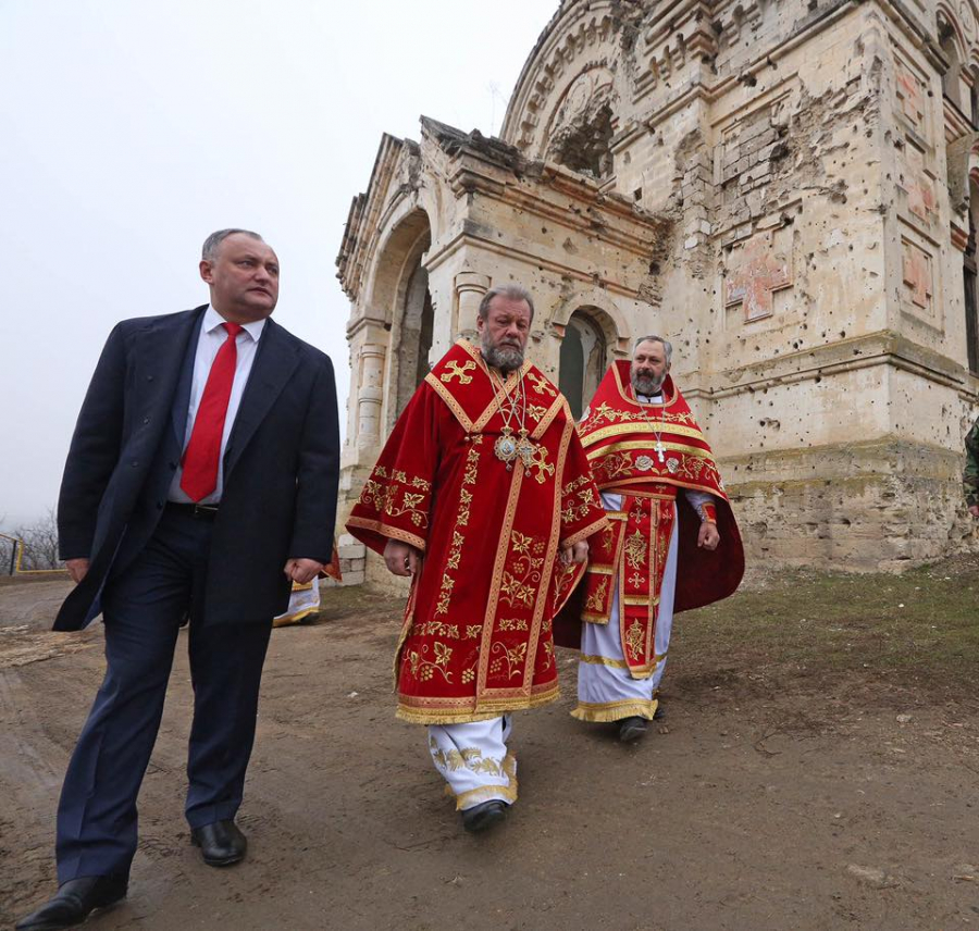 Igor Dodon a intrat in rolul de presedinte al RM: "Astazi am participat la primul eveniment in noua mea postura" - GALERIE FOTO