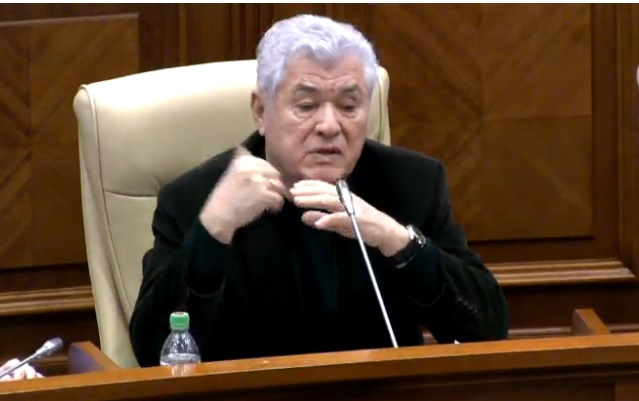 Comunistii si socialistii cer audierea premierului Pavel Filip pentru deschiderea oficiului de legatura NATO la Chisinau