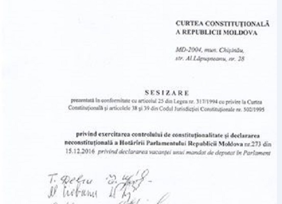 Deputatii PLDM merg la CC: au depus o sesizare privind ridicarea mandatului de deputat al fostului premier Vlad Filat \\ DOC
