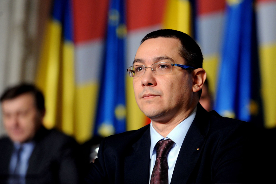 Victor Ponta: "Daca Klaus Iohannis i-ar retrage si cetatenia romana lui Traian Basescu as avea in sfarsit un motiv sa il laud"