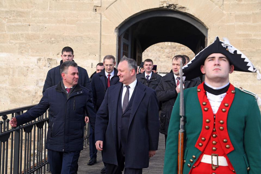 Igor Dodon s-a intalnit cu liderul regiunii transnistrene, Vadim Krasnoselskii: "L-am felicitat pentru victoria sa, ceea ce nu a facut nici un presedinte al RM pana acum" - GALERIE FOTO