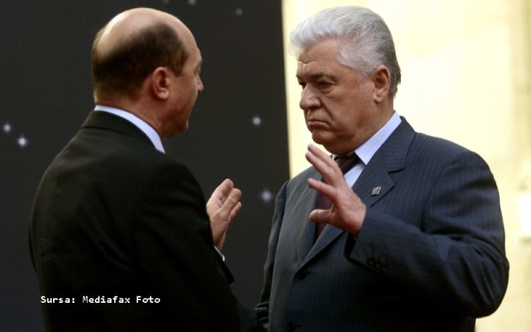 Voronin se amuza pe seama lui Basescu dupa decizia lui Igor Dodon privind cetatenia RM: "Nu are nevoie de cetatenie ca sa vina pentru tratament in Chisinau"