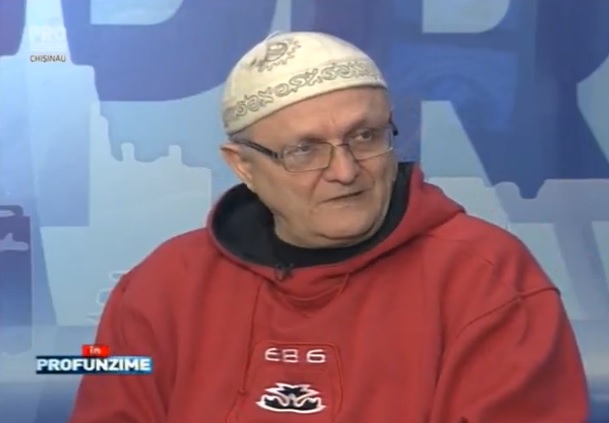 Vasile Botnaru: "Dodon este constient ca se aseaza fata in fata cu premierul, cu Plahotniuc, mananca din aceaeasi farfurie si stau toti impreuna la aceeasi masa "