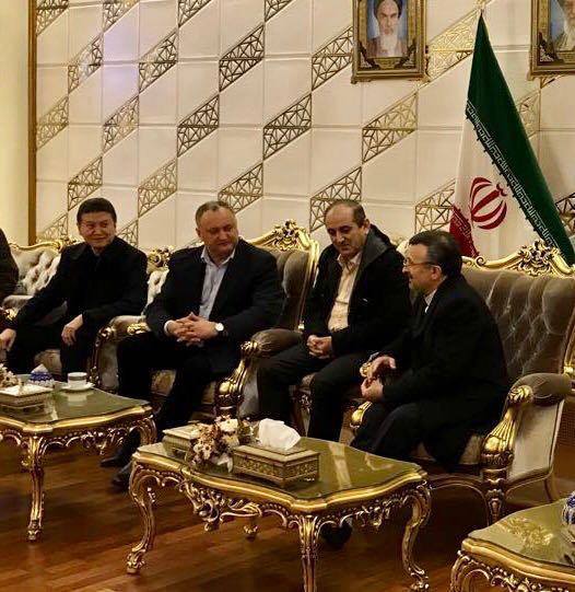Igor Dodon a plecat la Teheran in calitate de presedinte al Federatiei de Sah: "Vom discuta subiectul atragerii investitiilor in RM"