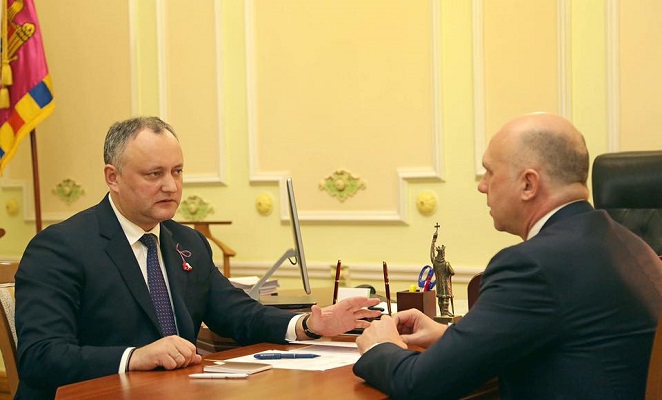 Consilierul lui Dodon, Andrei Neguta merge ambasador la Moscova in locul lui Dumitru Braghis. Vezi lista de ambasadori propusa de presedinte - FOTO