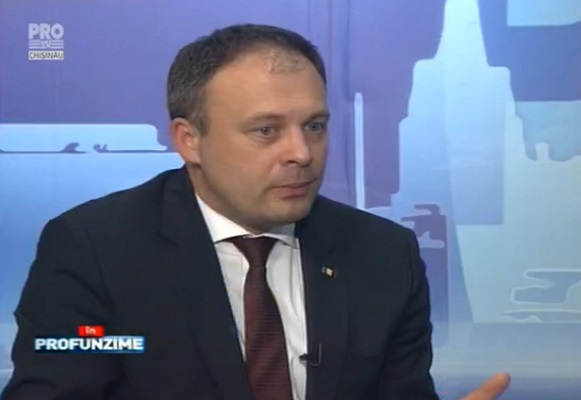 Andrian Candu: "Eu personal am votat-o pe Maia Sandu. Ea s-a aliniat cu reprezentantul unei grupari criminale si a gresit"