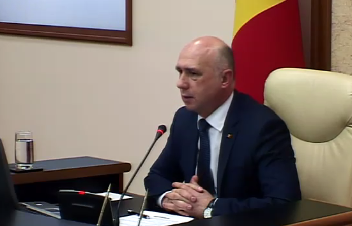 Premierul Pavel Filip indeamna la mobilizare totala pentru inlaturarea dezastrului din tara dupa ninsorile din aprilie: "Vom acoperi toate cheltuielile". Ce spune despre alocarea de fonduri autoritatilor locale